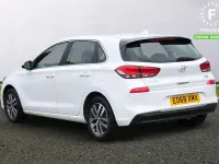 Used Hyundai i30 SE 120 HP (88 kW) 2018 White Hatchback