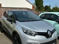 Usado Renault Captur Dynamique 90 HP (66 kW) 2016 Prateado SUV