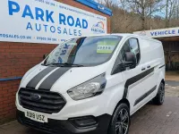 Used Ford Transit Custom 105 HP (77 kW) 2018 White Van