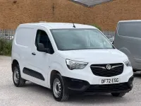 Used Vauxhall Combo 100 HP (73 kW) 2022 White MPV