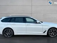 Used BMW 520 M Sport 190 HP (139 kW) 2022 Alpine white Estate