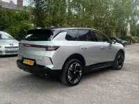 Second-hand Vauxhall Grandland Ultimate 154 kW (210 CP) 2024 Gri SUV