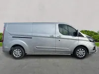 Used Ford Transit Custom Limited 170 HP (125 kW) 2019 Silver Van