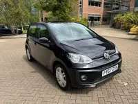 Begagnad VW up! high up! 75 HK (55 kW) 2017 Svart Halvkombi