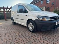 Usado VW Caddy Startline 102 HP (75 kW) 2019 Branco Monovolume