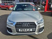 Begagnad Audi Q3 Design 150 HK (110 kW) 2015 Silver SUV