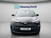 Used Toyota C-HR 121 HP (88 kW) 2023 SUV