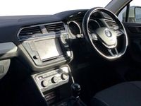 used VW Tiguan DIESEL ESTATE 2.0 TDi 150 SE Nav 5dr [Dusk sensor + auto driving lights, Electric heated + adjustable door mirrors]