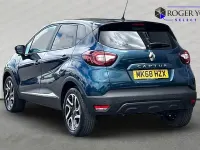 Używany Renault Captur Iconic 90 KM (66 kW) 2018 Niebieski SUV