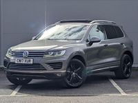Usado VW Touareg R-line Plus 2017 Cinzento SUV