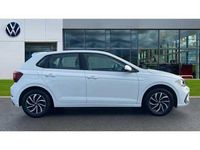 Used VW Polo Life 95 HP (69 kW) 2022 Pure white Hatchback