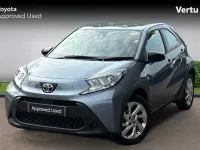 Used Toyota Aygo X PURE 72 HP (52 kW) 2024 Blue SUV