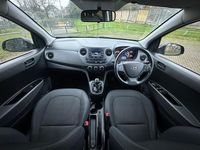 Used Hyundai i10 SE 2018 Black Hatchback