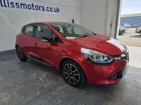 Begagnad Renault Clio IV Dynamique 75 HK (55 kW) 2015 Röd Halvkombi