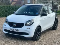 Used Smart ForFour Passion Premium 71 HP (52 kW) 2015 White Hatchback