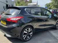 Used Nissan Pulsar Tekna 2016 Black Hatchback