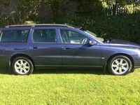 used Volvo V70 2.4