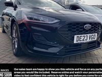 Begagnad Ford Focus ST-Line 125 HK (91 kW) 2023 Svart Halvkombi