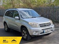 Used Toyota RAV4 147 HP (108 kW) 2005 Silver SUV