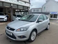 Used Ford Focus Titanium 2010 Silver Hatchback