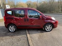 Usado Fiat Qubo Trekking 77 HP (56 kW) 2015 Vermelho Monovolume