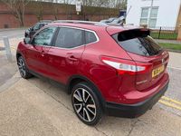 Used Nissan Qashqai Tekna 2016 Red SUV
