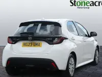 Used Mazda 2 116 HP (85 kW) 2022 White Hatchback