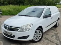 Used Vauxhall Astra Club 120 HP (88 kW) 2009 White Van