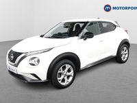 Used Nissan Juke N-Connecta 114 HP (83 kW) 2022 White SUV