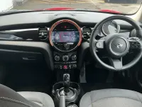 Used Mini Cooper Classic 134 HP (98 kW) 2021 Red Hatchback