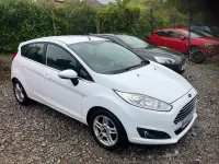 Used Ford Fiesta Zetec 2013 White Hatchback