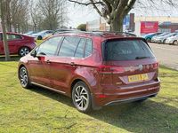 Used VW Golf Sportsvan Match 130 HP (95 kW) 2019 Red MPV
