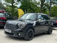 Usado Mini Cooper D 112 CV (82 kW) 2012 Negro Utilitario