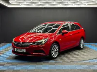 Used Vauxhall Astra 2017 Red Estate