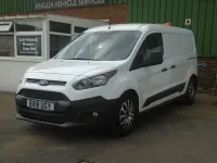 Used Ford Transit Connect 100 HP (73 kW) 2018 White MPV