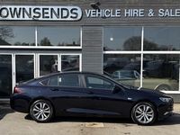 Used Vauxhall Insignia Design Edition 2017 Blue Hatchback