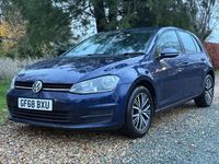 Used VW Golf VII SE 115 HP (84 kW) 2018 Blue Hatchback