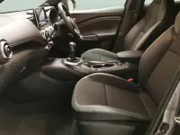 Usado Nissan Juke N-Connecta 114 CV (83 kW) 2023 Gris SUV