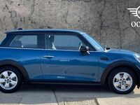 Usado Mini Cooper Classic 134 CV (98 kW) 2022 Azul Utilitario