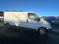 Used Vauxhall Vivaro 115 HP (84 kW) 2011 White MPV