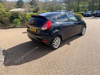 Usado Ford Fiesta Titanium 100 HP (73 kW) 2015 Preto Citadino