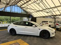 Used Tesla Model 3 Performance 461 kW (627 HP) 2023 White Sedan