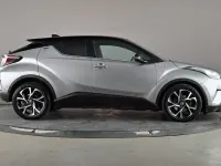 Używany Toyota C-HR 122 KM (89 kW) 2017 Srebrny SUV