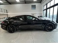 Used Porsche Panamera 330 HP (242 kW) 2017 Black Hatchback