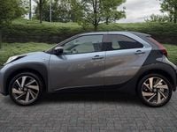 Used Toyota Aygo X 72 HP (52 kW) 2025 Grey SUV