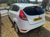 Used Ford Fiesta Zetec 2016 White Hatchback