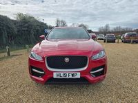 Second-hand Jaguar F-Pace R-Sport 180 CP (132 kW) 2019 Roșu SUV