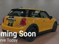 Usado Mini Cooper Hatch 136 HP (100 kW) 2014 Laranja Citadino