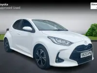 Used Toyota Yaris Design 116 HP (85 kW) 2025 White Hatchback