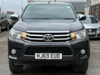 Used Toyota HiLux 150 HP (110 kW) 2019 Grey Pickup